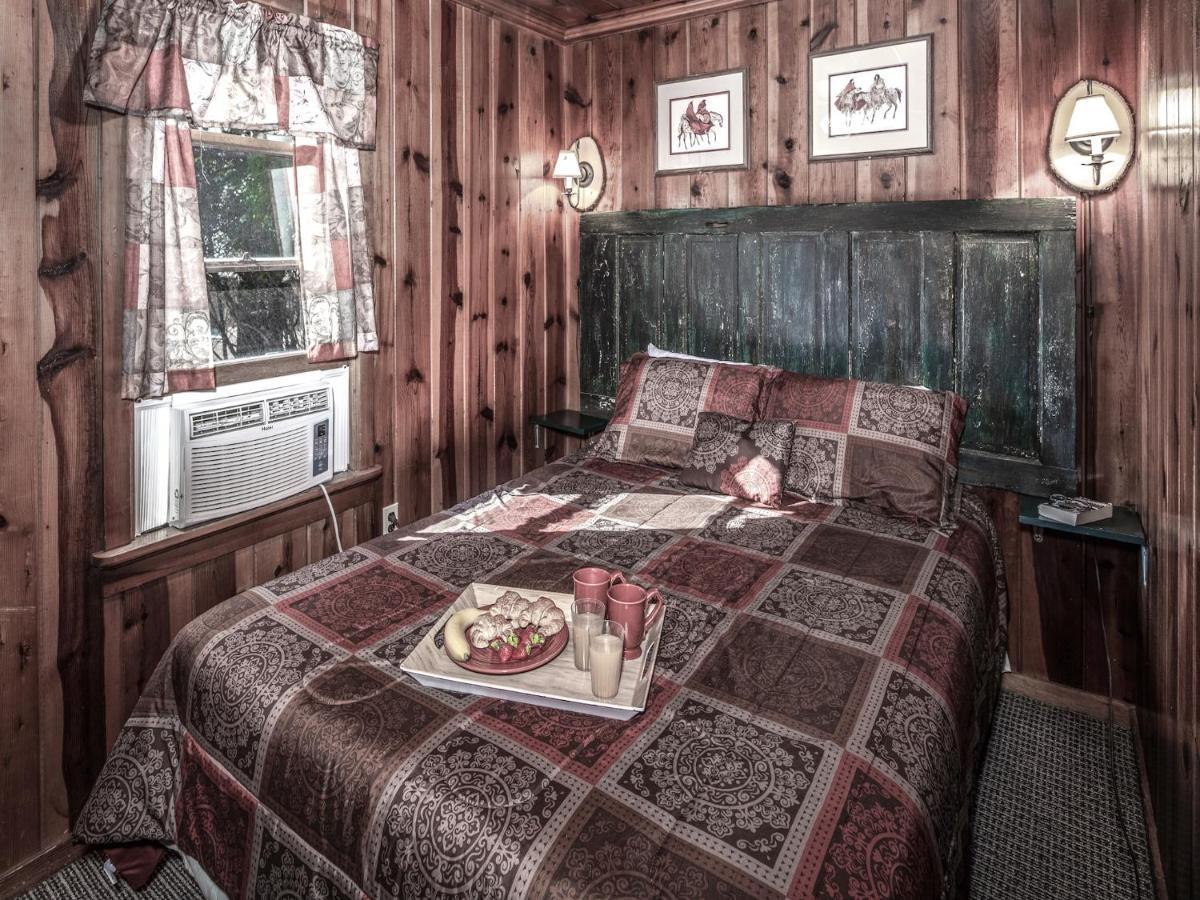 Perfect Cabin, 2 Bedrooms, Fireplace, Midtown, Sleeps 5 Ruidoso Dış mekan fotoğraf